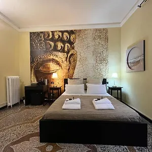 Domus La Foce 2*, Gênes Italie